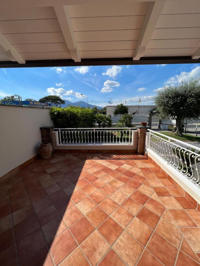 Villa Patricia'S House Striano Esterno foto